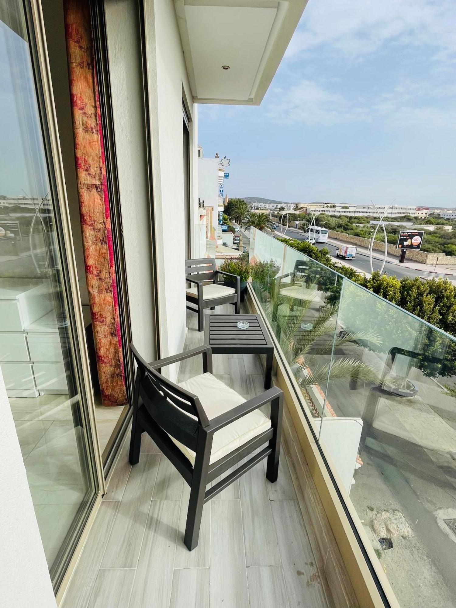Prestigious Apartment เอสเซาอิรา ภายนอก รูปภาพ