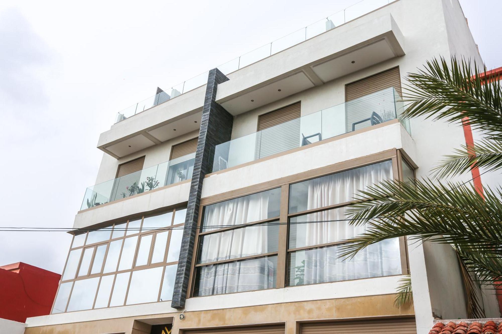 Prestigious Apartment เอสเซาอิรา ภายนอก รูปภาพ